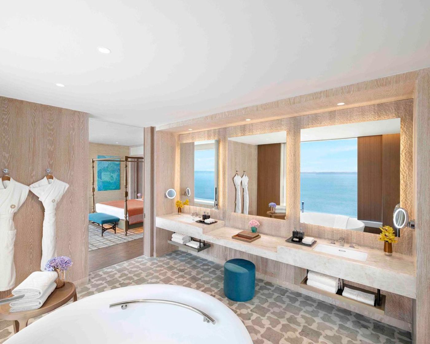 Taj De Goa Horizon, Goa 5*